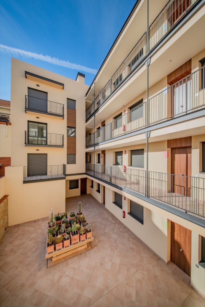 WhatsApp Image 2025-02-19 at 11.01.47 (2)